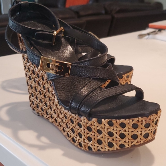 COPY TORY Burch wedges NOT SOLD - Picture 1 of 11